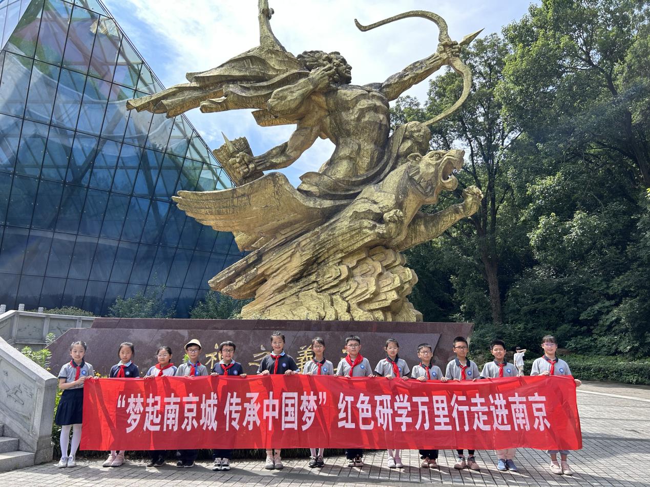红色万里行 新闻稿_html_m6a6b752b.jpg