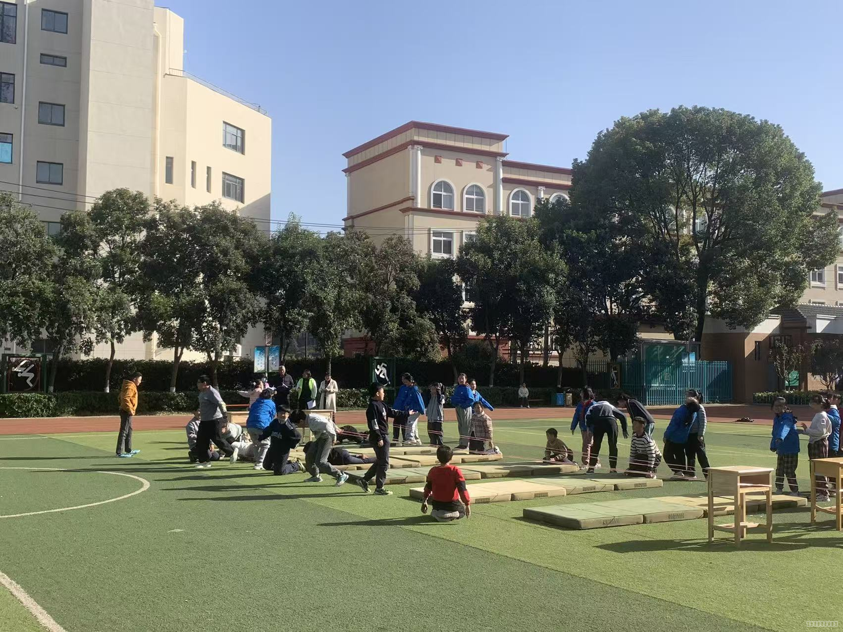 【励进之家 教学前沿】国防教育融入体育课堂