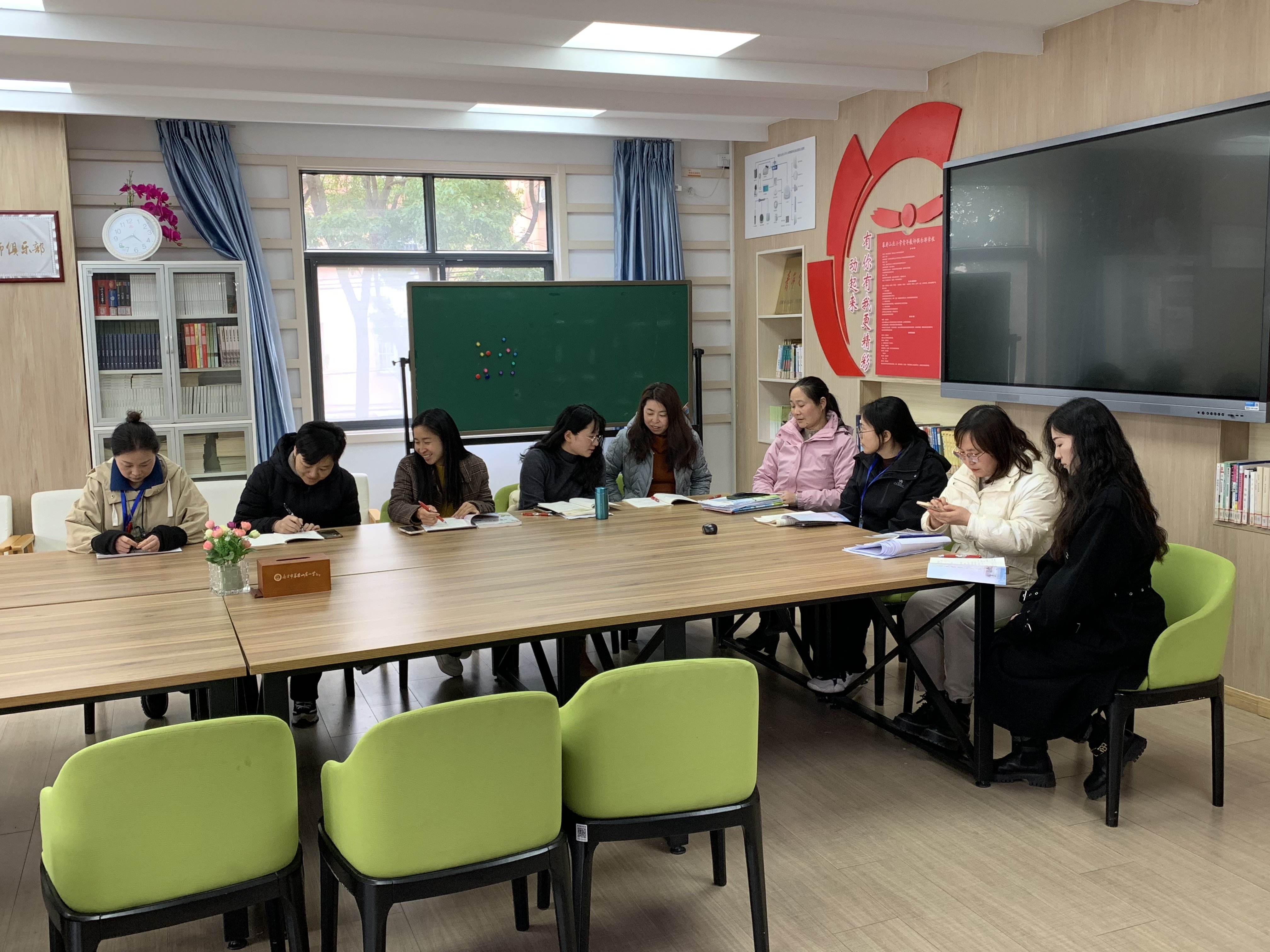 励进幕小数学报道2_html_m6d4f047b.jpg