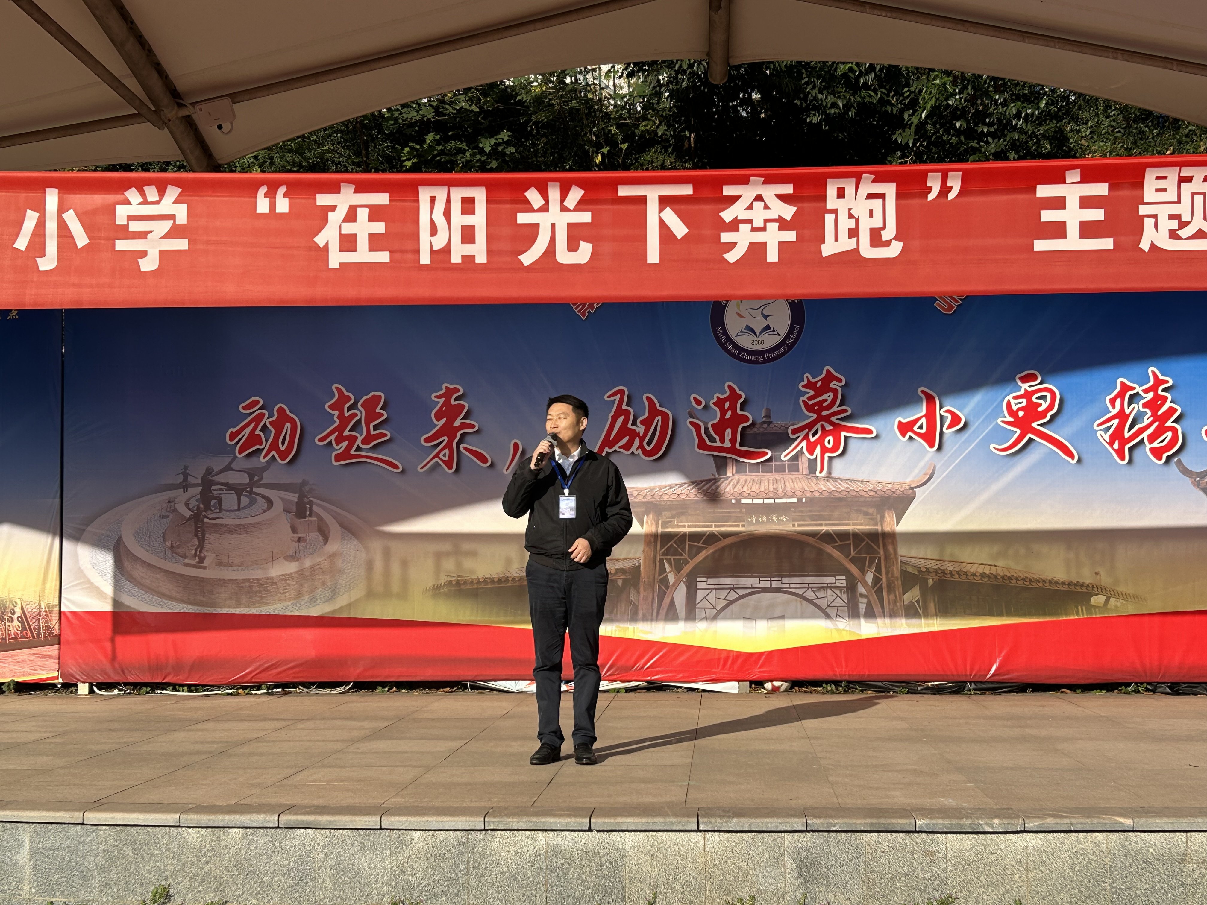 新闻稿_html_7f4d6ed4.jpg