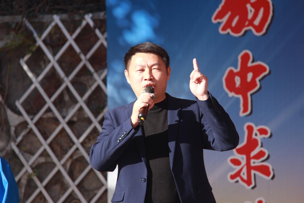 幕府山庄小学第六届冬季运动会(1)_html_aa40f05.jpg