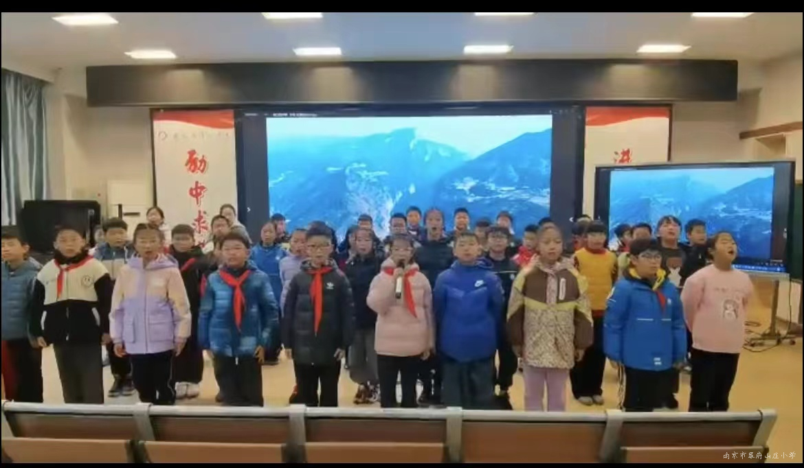 四2班.jpg