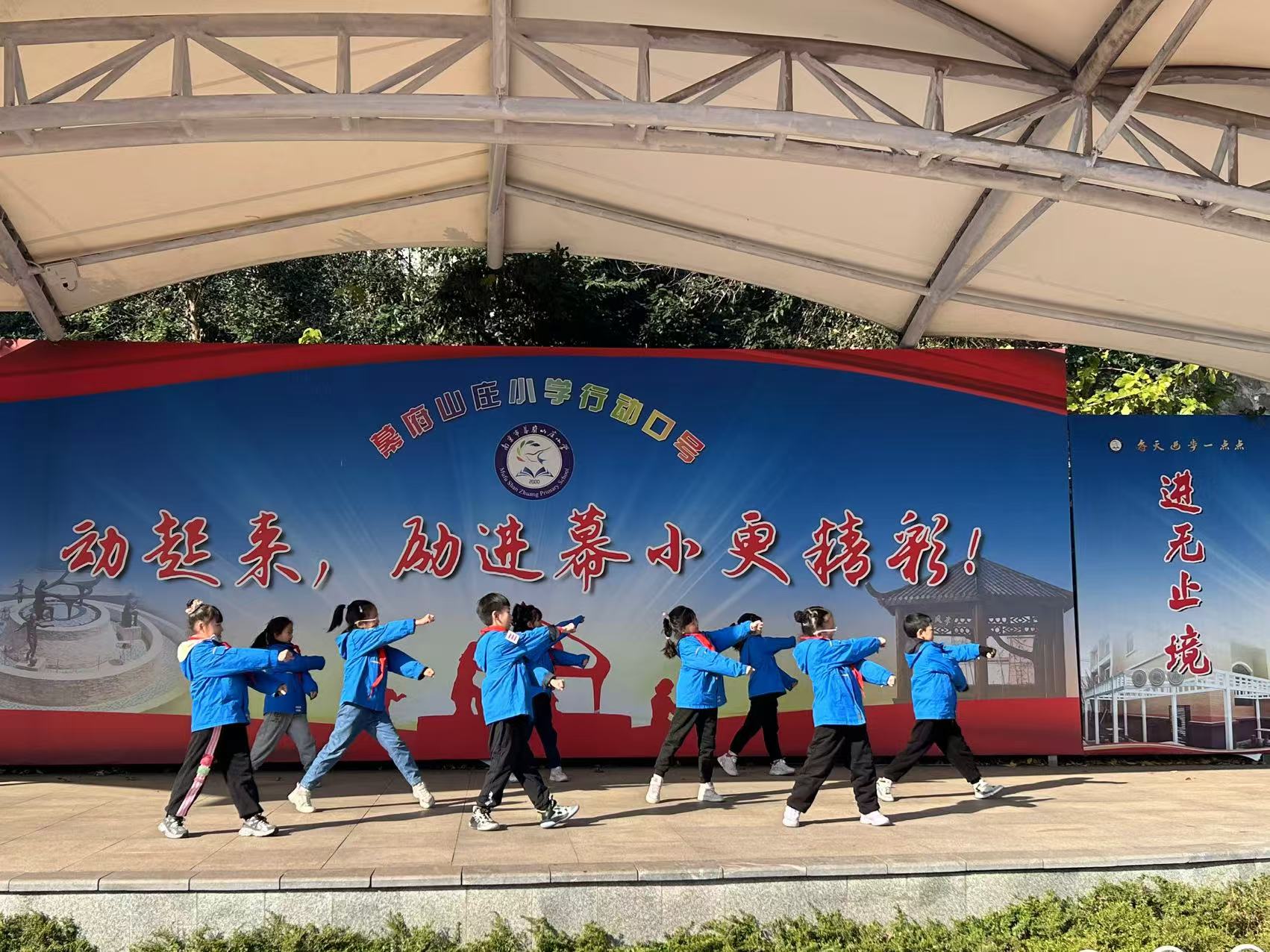 新闻稿(2)_html_m2c1ac495.jpg