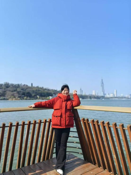 周颖个人介绍1docx_html_7992dbd9.jpg