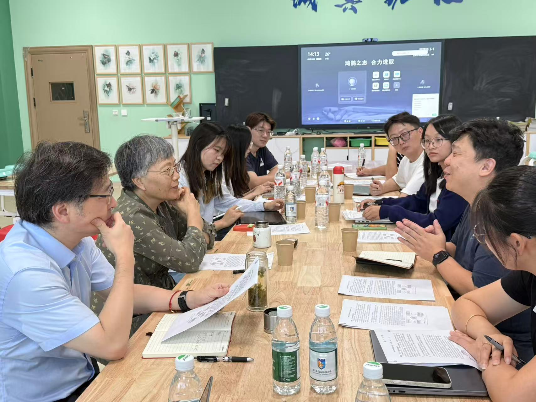 【苹果树下】2025-2026学年南京大学金陵小学科学教育工作室首次活动——记金小集团科学组教研