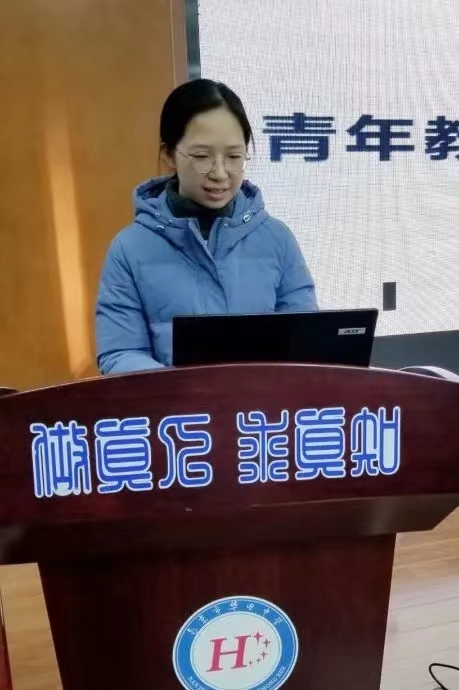 个人照.jpg