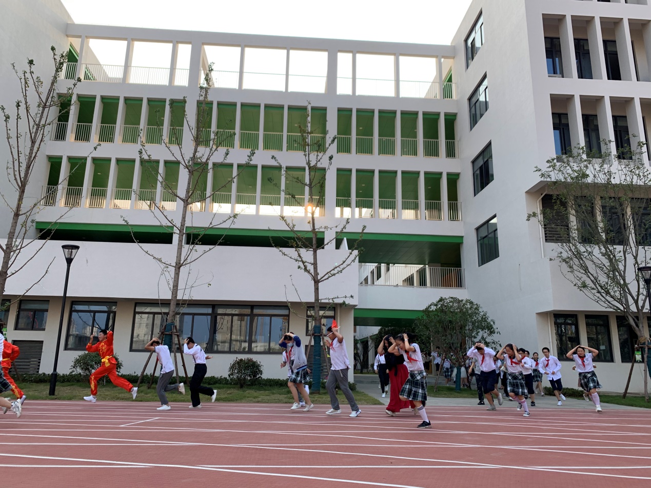 防震演练新闻稿（发布）_html_m1a8640b1.jpg