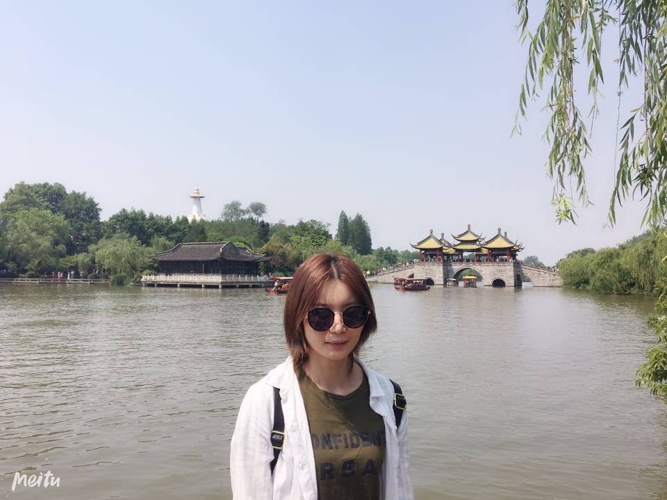 王蓉1.jpg