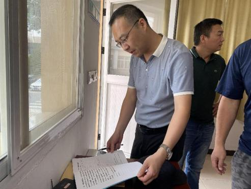【百炼石苑】校园安全---实验初级中学南炼分校 展开2024年秋季开学校园安全检查