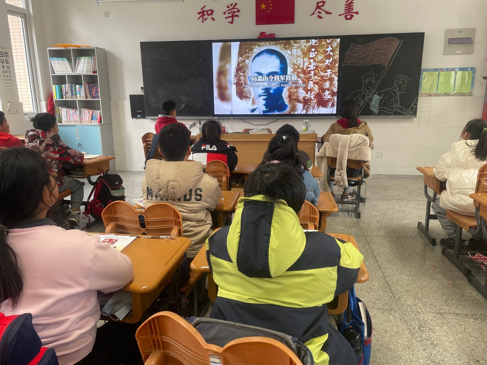 【花港一小】铭记血火记忆 勇担时代责任 ——南京大屠杀死难者国家公祭日系列活动一