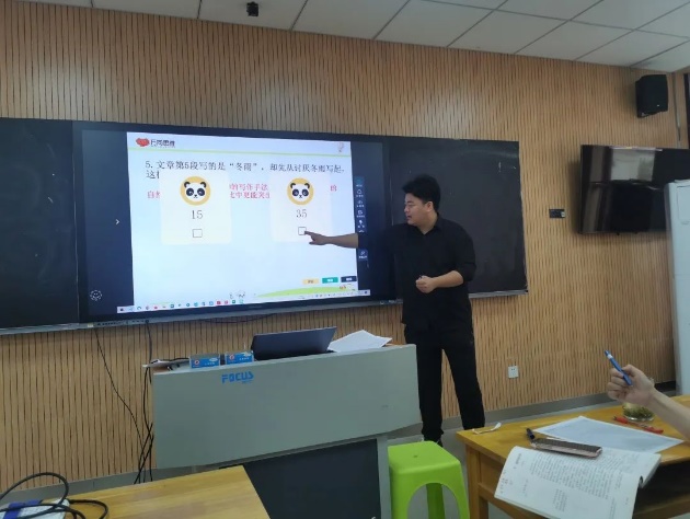 【纯正迈初·教学】教育数字化，赋能新课堂——点阵笔项目在迈初落地_html_311742cd.jpg