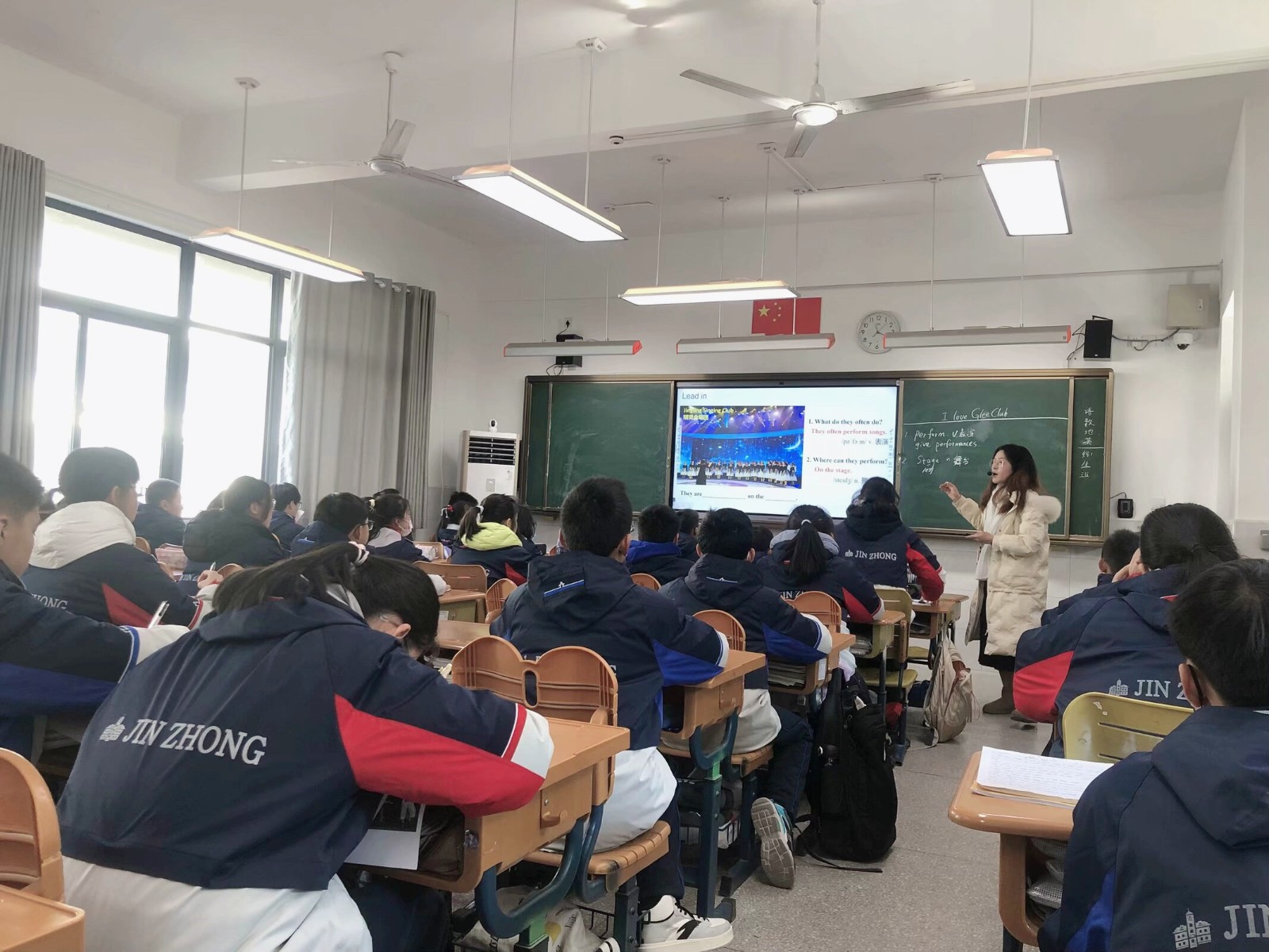 2李烁烁赛课照片.JPG