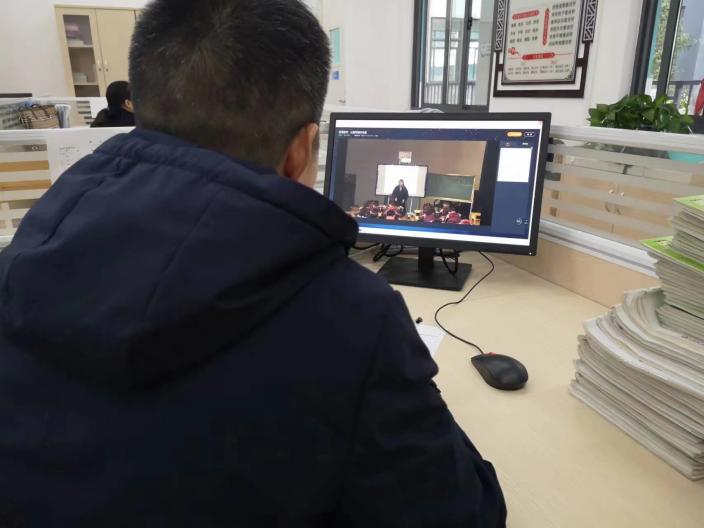 11.22观摩活动新闻稿(2)(1)_html_27f4b005.jpg