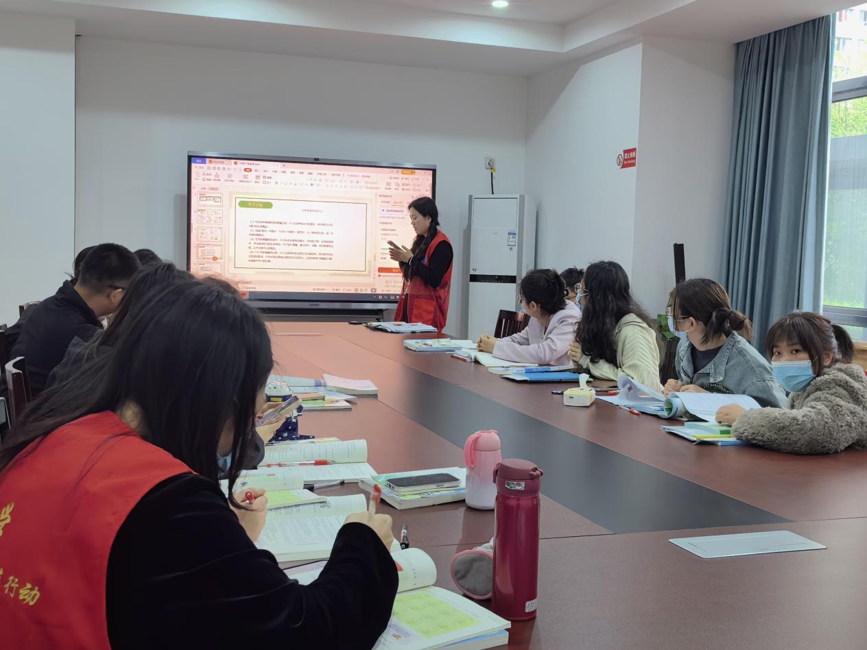 阶段总结反思曁集体备课报道_html_m48e1a1b9.jpg