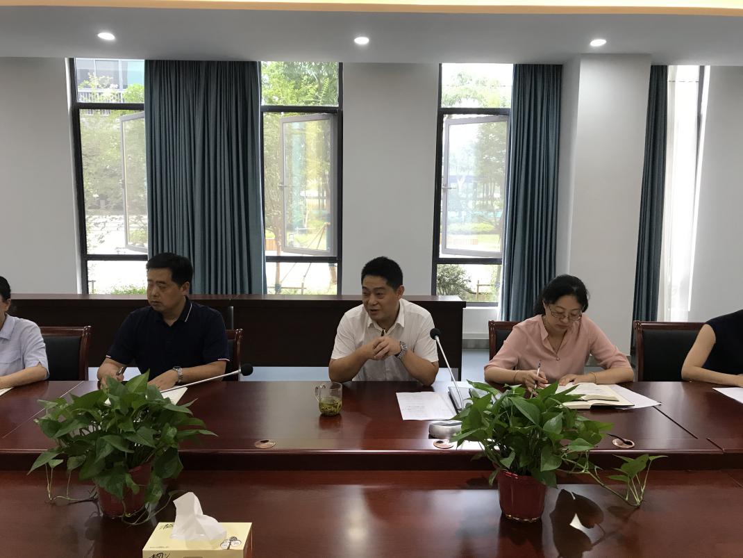 开学教师会议报道(1)(1)(1)_html_7a81ab89.jpg