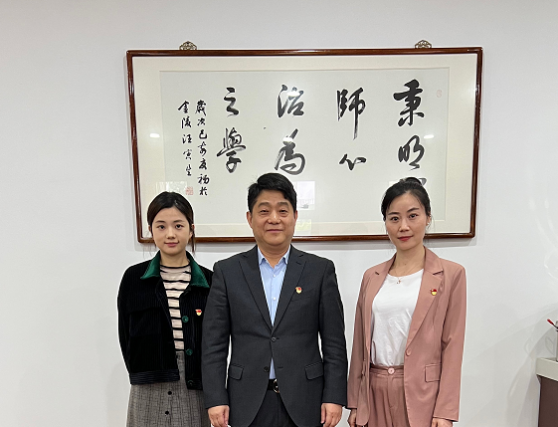 【正学丁三】踔厉奋发启新程，笃行不怠谱新篇——丁家庄第三小学党支部成立暨第一届委员会选举党员大会侧记_html_394261d5.png