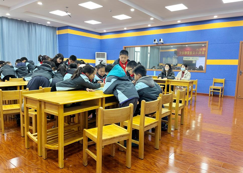 【正学丁三&middot;教学】与名画同框，与创意同行——丁家庄第三小学美术组校本主题研修活动（三）_html_4548adf7.jpg