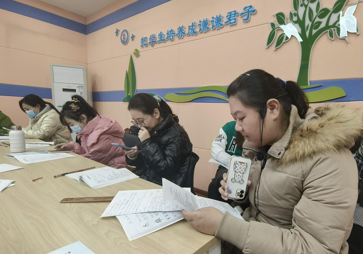 【正学丁三】以教助学习，以研促成长——丁家庄第三小学第十五周语文教研侧记_html_m63bc7bc8.jpg
