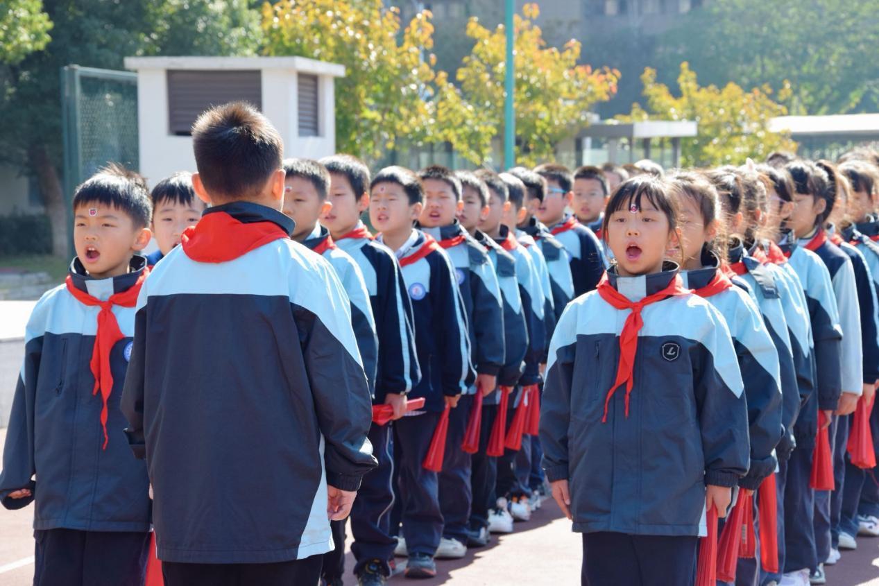 11.6满媛 讴歌生活报道_html_m2a8b6f5a.jpg