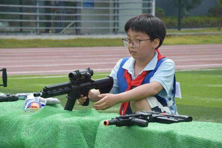 6.1“趣享运动，喝彩六一”第二届“艺之独秀”嘉年华活动之射苑展示侧记_html_m13d065f5.jpg