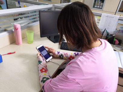 【正学丁三】光荣从教，幸福一生_html_m26030cb2.png