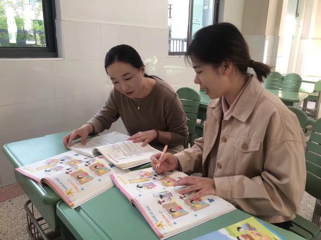 丁三小英语组第九周集体备课报道_html_m63981f94.jpg