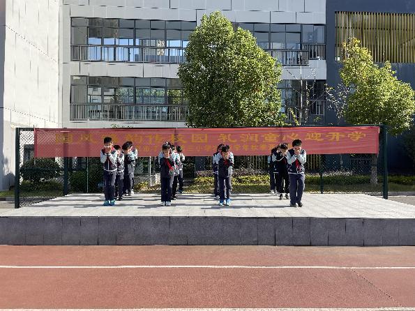 消防主题报道(1)_html_28d60b7a.jpg