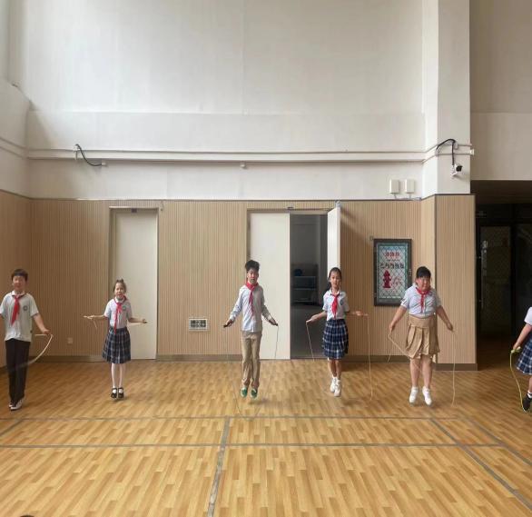 “趣”享运动 快乐成长(1)_html_m291dafdb.jpg