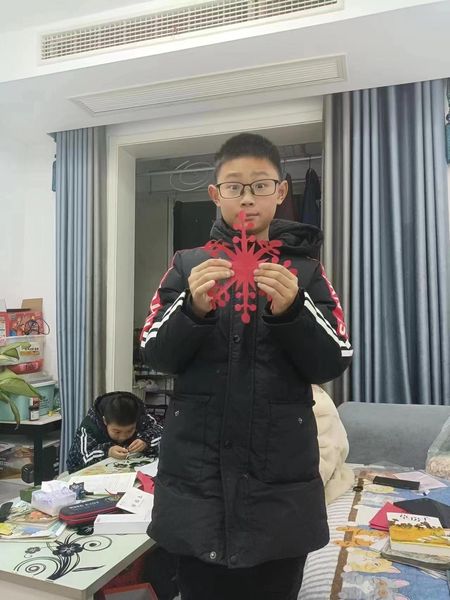 【正学丁三】巧手妙趣，喜迎龙年——丁家庄第三小学争做奇思妙想的“创意龙”主题活动侧记(1)_html_m2eb6633f.jpg