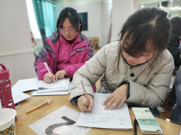 新闻稿_html_cbacc93.jpg