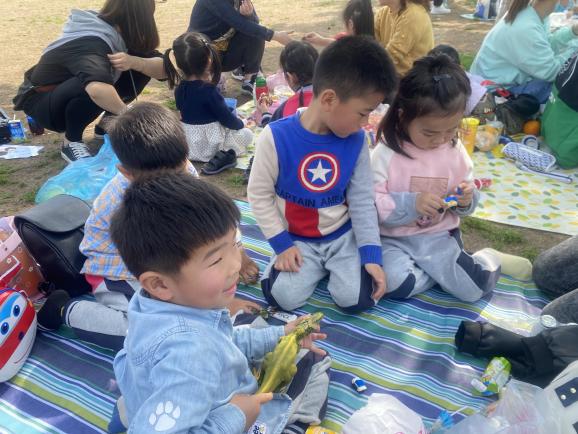 中一班春游新闻稿_html_m6b0386d0.jpg