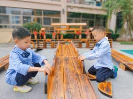 2024.9.29王牧云【生命迈幼·童年畅玩】童心颂中华 灼灼爱国情——记迈幼瑜憬湾国庆节活动_html_681b671d.jpg