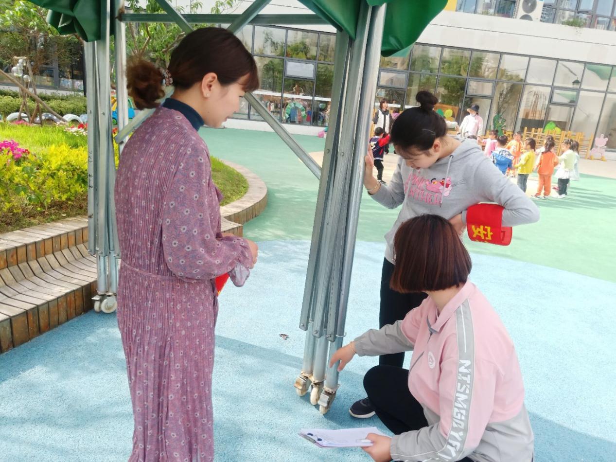 【生命迈幼.安全第一】节前安全检查实录(1)_html_mee815c3.jpg