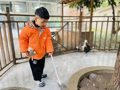 2025.3.5【生命迈幼&middot;童年畅玩】三月春风暖人心，雷锋精神代代传—记迈幼瑜憬湾分园雷锋日活动_html_2d3362c8.jpg