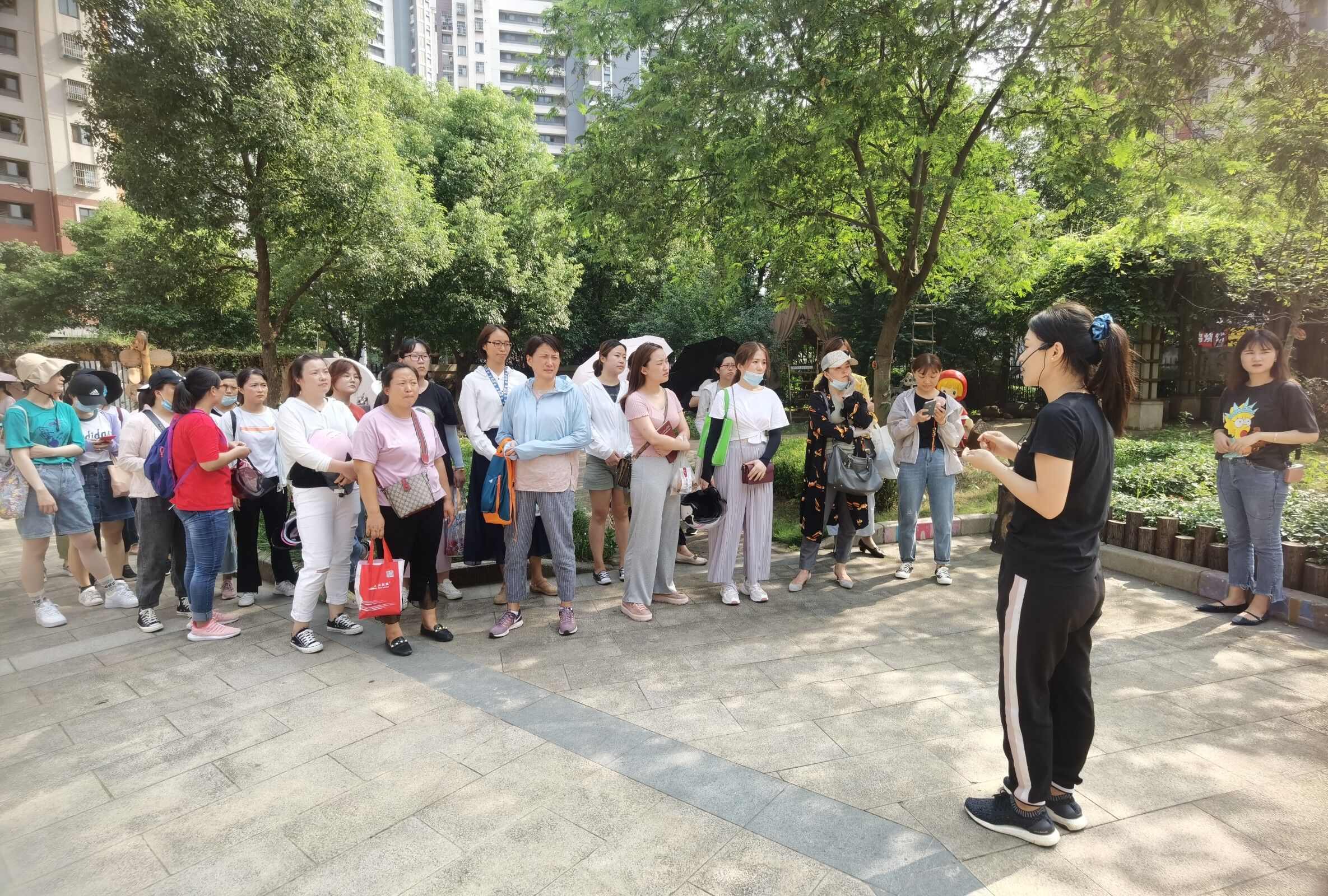 乘风破浪，助力起航——2020年新教师入职培训_html_7106ac5e.jpg