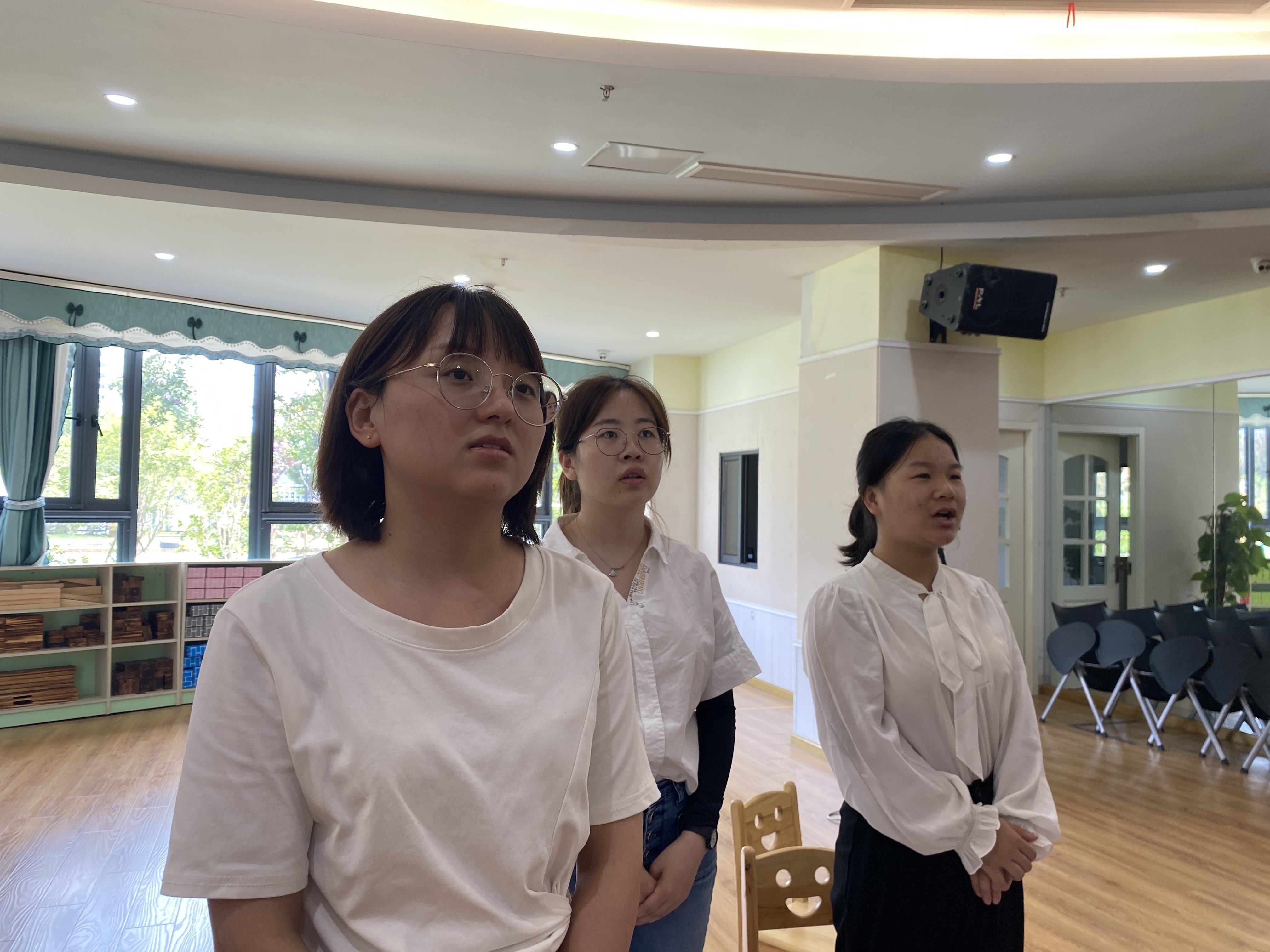 师德新闻_html_2323e28b.jpg