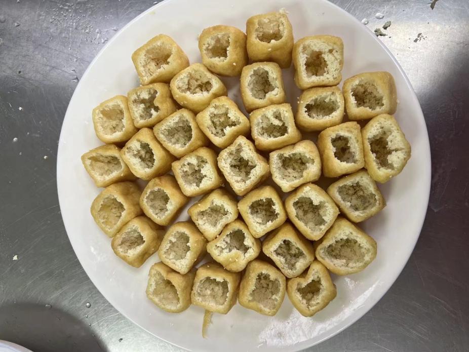 我的拿手菜比赛报道21.12.3_html_m3ffd3e1d.jpg