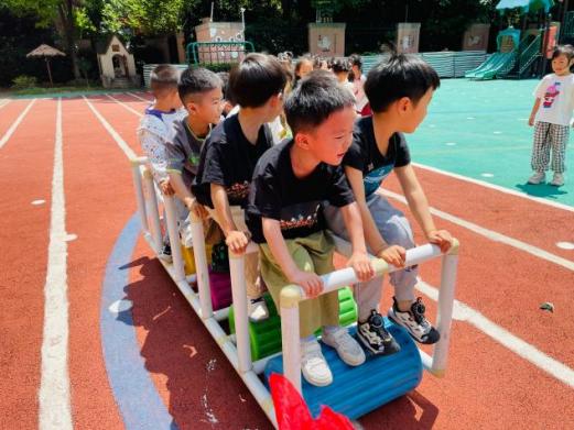 【生命迈幼·校园新闻】“香”约端午，“粽”享童趣--迈幼一园端午节系列活动(1)_html_m15efe1e2.jpg
