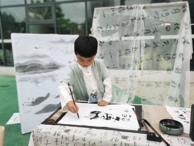 最终版端午节报道_html_m2fa01420.png