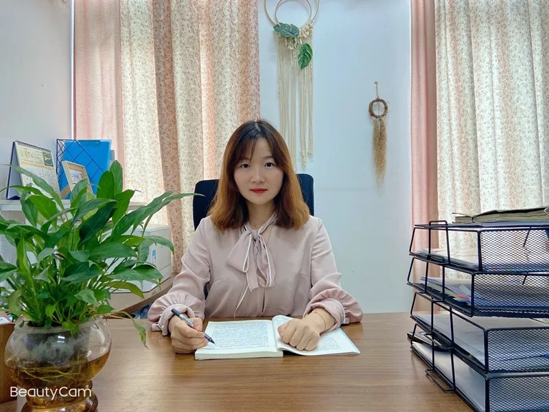 刘敏.jpg