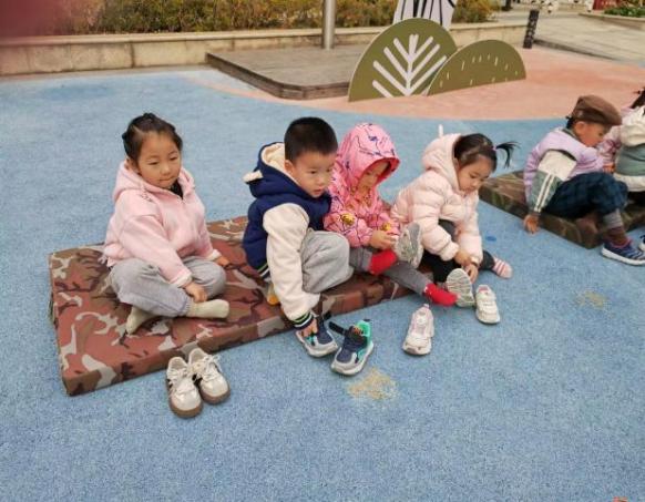 8.【生命迈幼&middot;卫生保健】生活小能手 自理我最棒--幼儿自理能力评比_html_68d9dc38.jpg