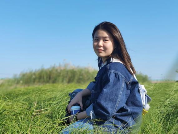 二月师德标兵新闻稿_html_m613b6301.jpg