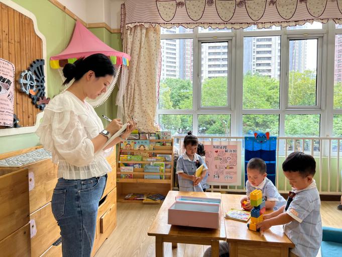（栖霞教育）共筑幼教心_html_md18f4b8.jpg