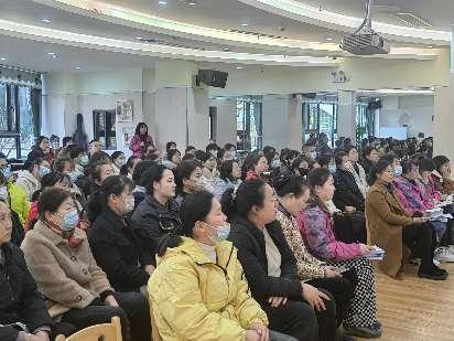 家园携手 共育成长（11.28）_html_15e3bb45.jpg