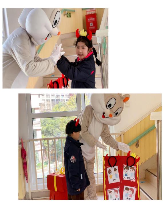 2021.2.22开学典礼活动报道改1(1)_html_m3cbbe357.jpg