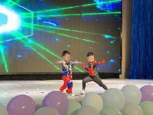 20230615燕幼中心园文艺汇演暨大班毕业典礼_html_f6eb47e.jpg