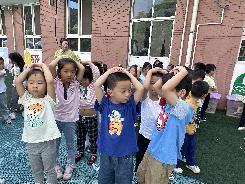2023.06.06 燕幼中心园 防踩踏事件安全演练_html_77ea1b82.jpg