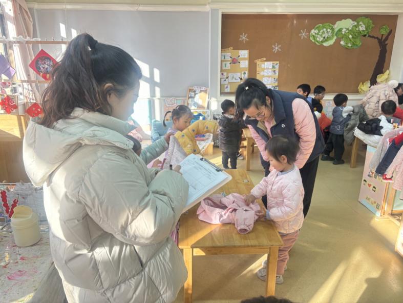 20241227【生活燕幼&middot;园区动态】新城分园：聚焦幼儿成长，半日活动深度研讨与实践_html_125e21bb.jpg