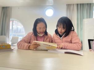 20240403【生活燕幼·园区动态】聚焦审议 共促成长——主题课程审议教研_html_m4bd2d34d.jpg