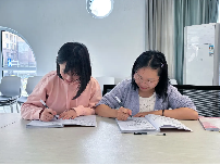 20240411【生活燕幼&middot;安全第一】“爱护眼睛，拥抱光明”——视力健康讲座_html_5b1404ed.png